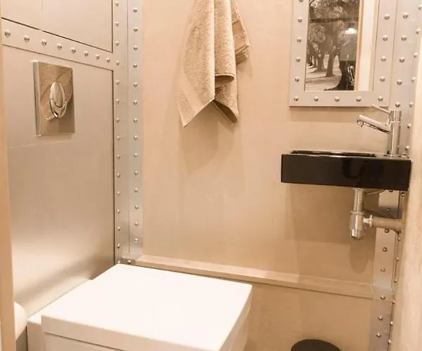 Freila - 2 A Batignolles *